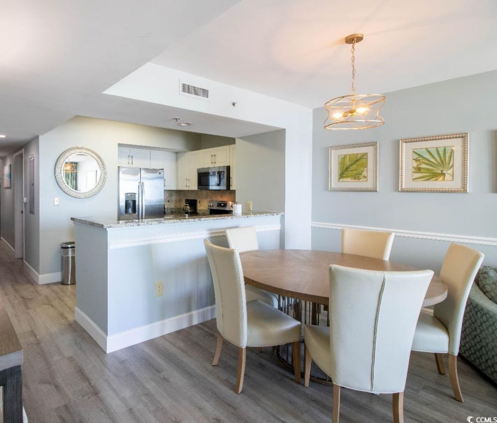 3000 Ocean Blvd. N Photo 2