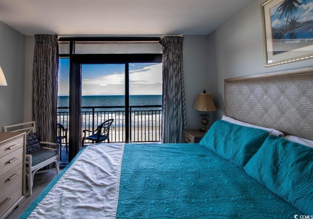 3000 Ocean Blvd. N Photo 9