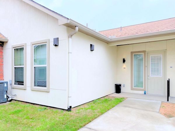 2400 Louis Henna BLVD, Unit 103, Round Rock, TX 78664