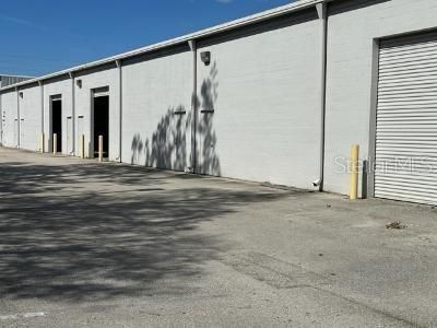 6859 Edgewater Commerce Parkway, Orlando, FL 32810 Photo