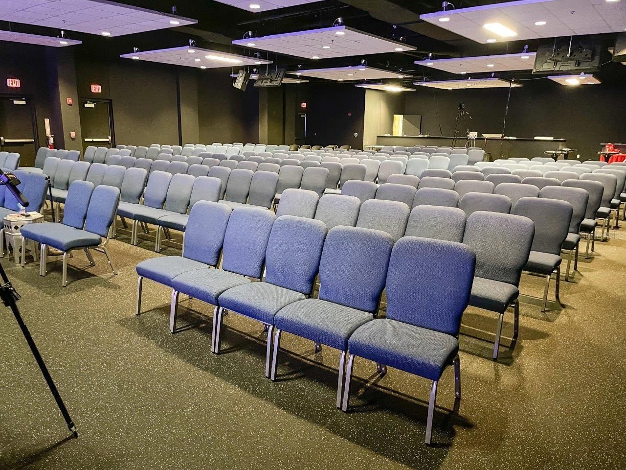 6859 Edgewater Commerce Parkway, Orlando, FL 32810 Photo