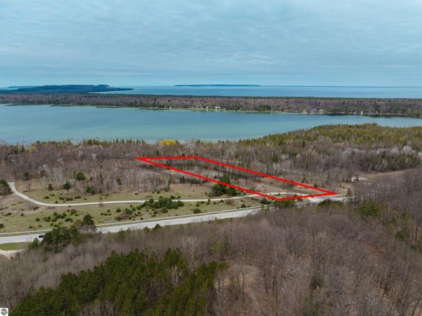 6 Manitou Trail S, Cedar, MI 49621