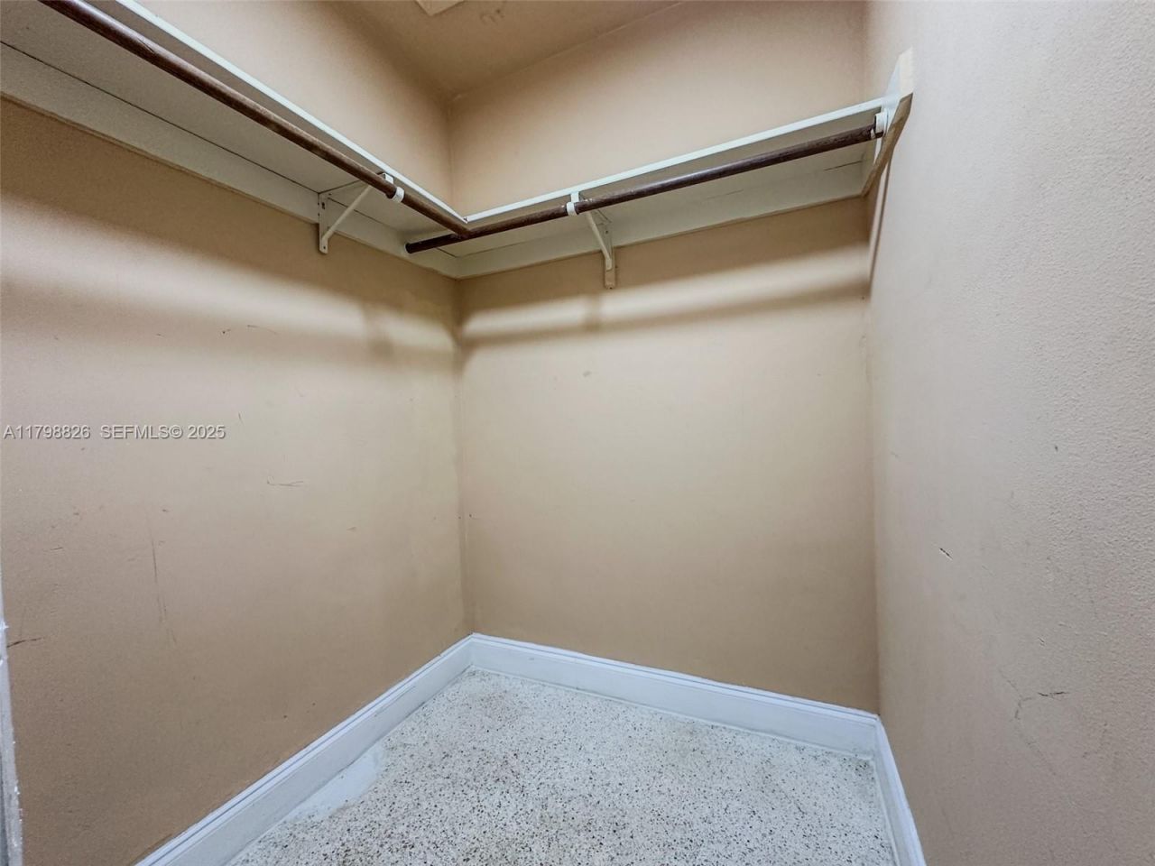 2815 NW 88th St, Unit 3, Miami, FL 33147 Photo