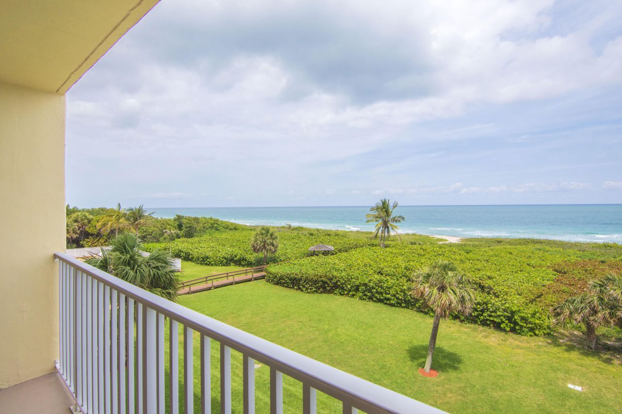 3200 N Highway A1a, Unit 409, Fort Pierce, FL 34949 Photo