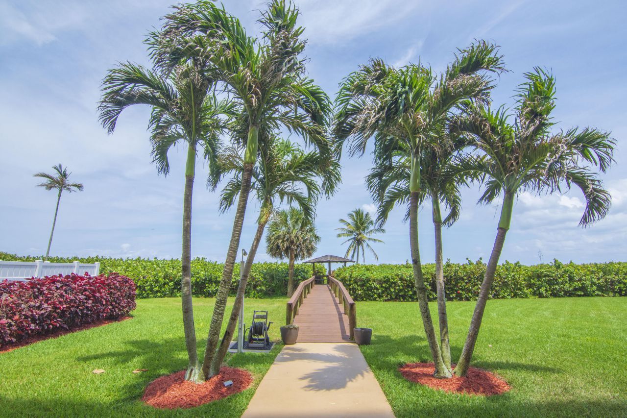 3200 N Highway A1a, Unit 409, Fort Pierce, FL 34949 Photo