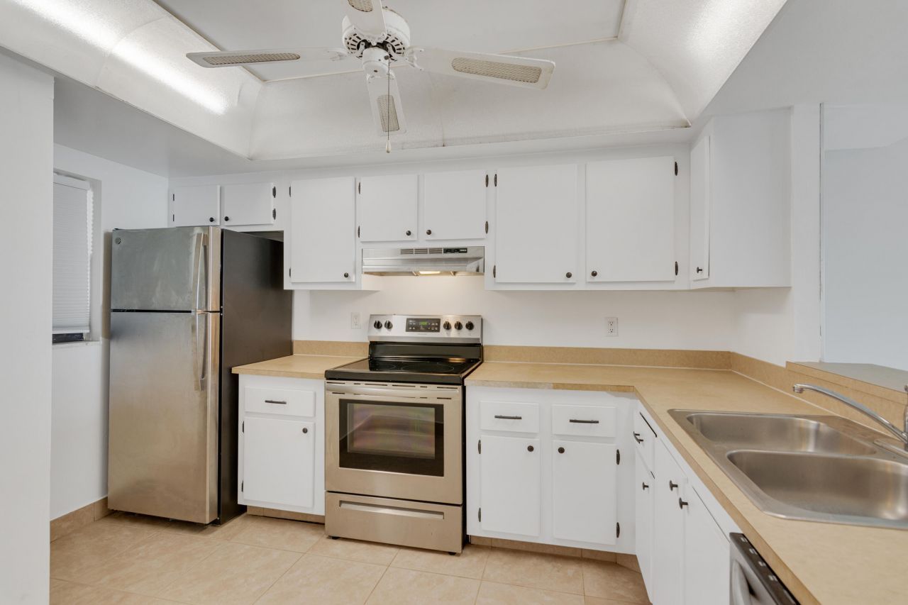 3200 N Highway A1a, Unit 409, Fort Pierce, FL 34949 Photo