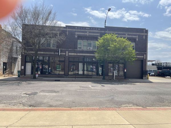 114 E Jefferson Street, Joliet, IL 60432