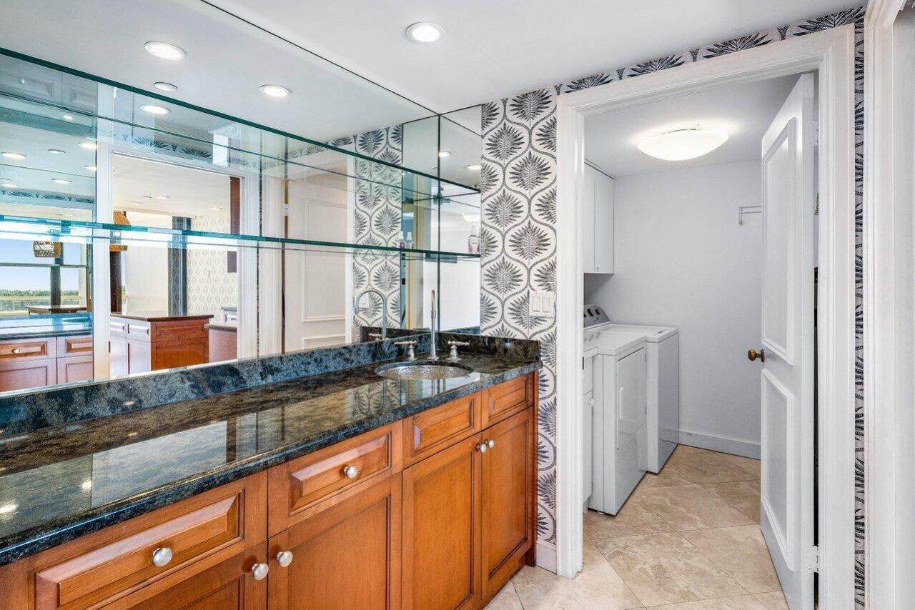 529 S Flagler Drive, Unit 9g, West Palm Beach, FL 33401 Photo