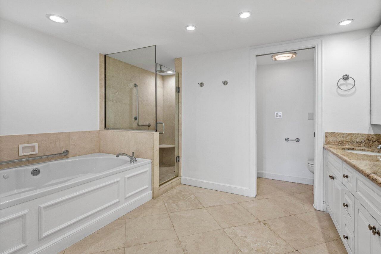 529 S Flagler Drive, Unit 9g, West Palm Beach, FL 33401 Photo