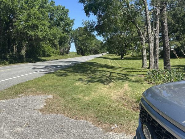 3282 NW US 221 Highway, Greenville, FL 32331
