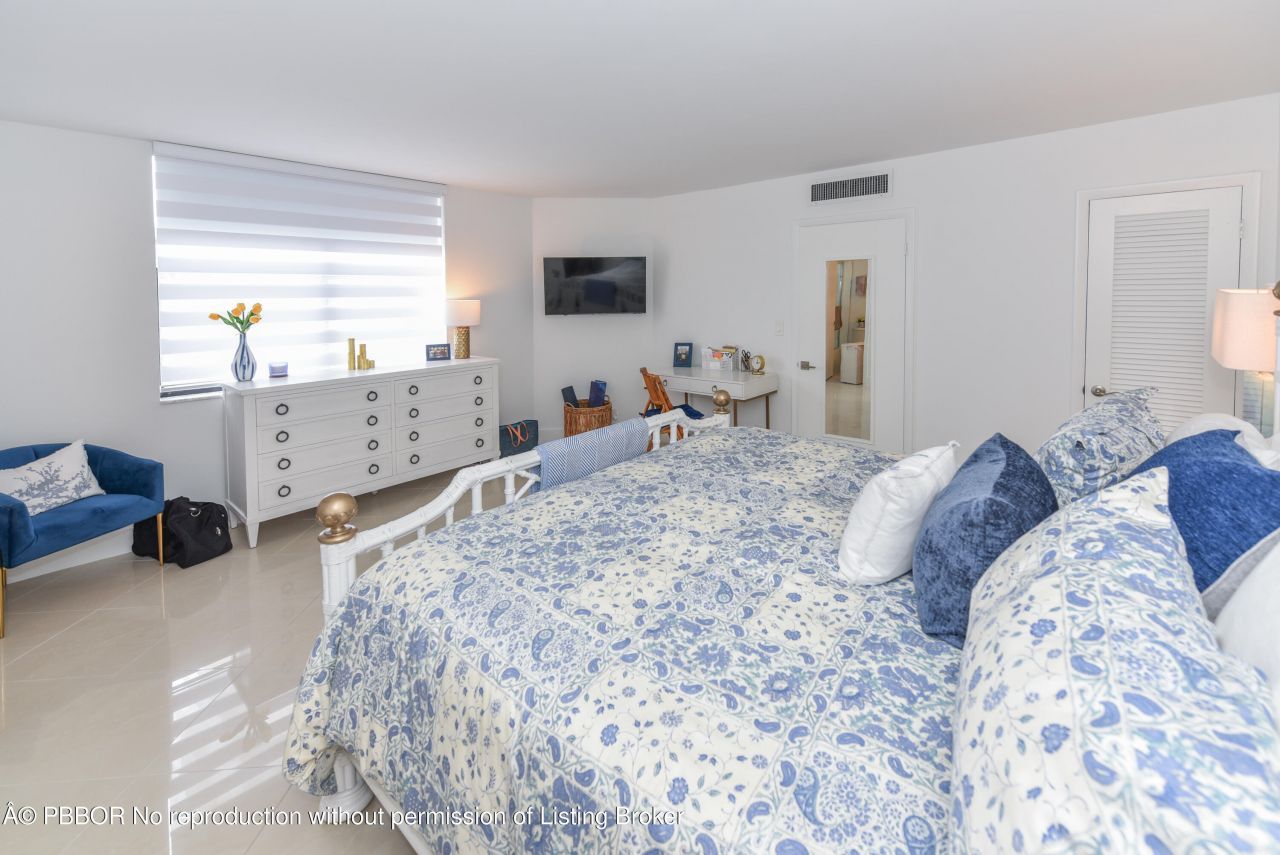 2860 S Ocean Boulevard, Unit 202, Palm Beach, FL 33480 Photo