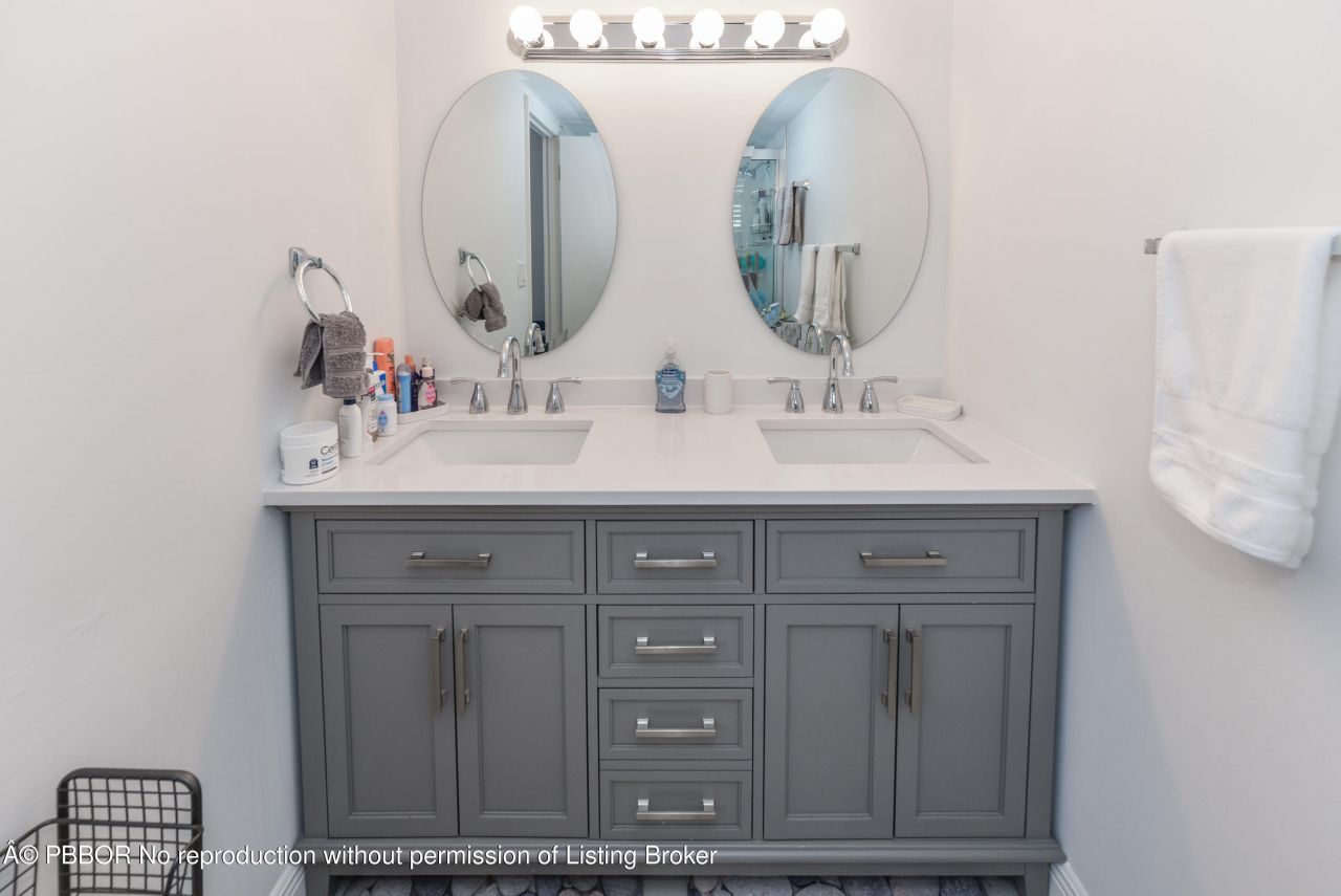 2860 S Ocean Boulevard, Unit 202, Palm Beach, FL 33480 Photo