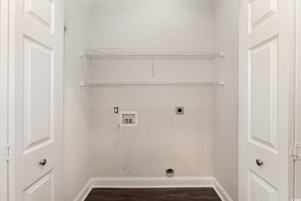 1435 Saint Thomas Circle Photo 23