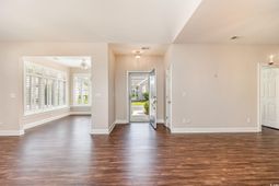 1435 Saint Thomas Circle photo 4