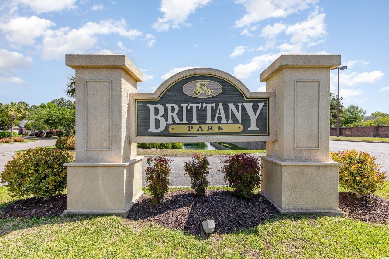 1435 Saint Thomas Circle Photo 40