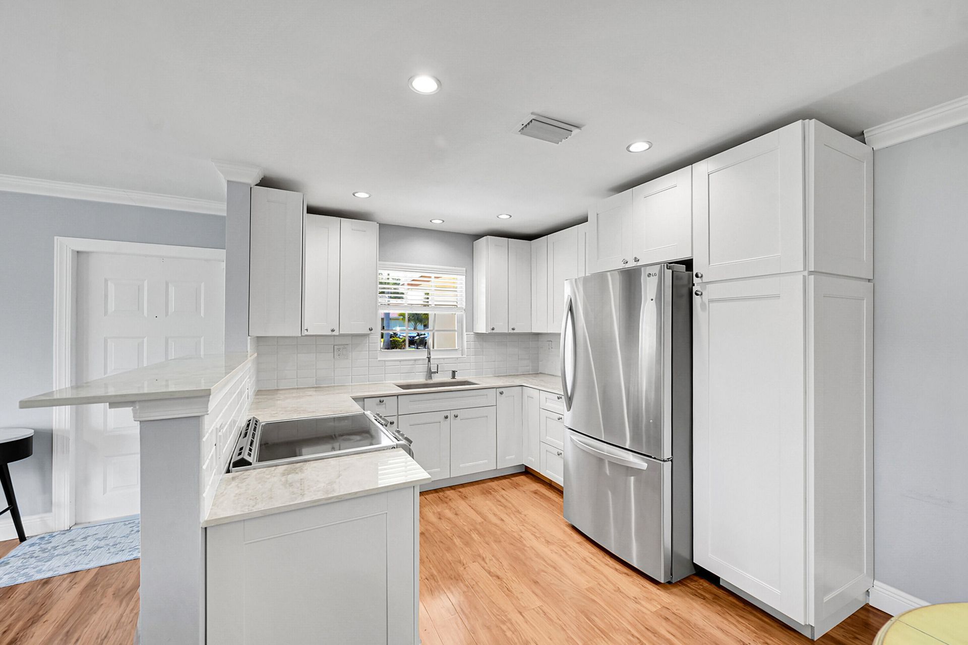 4585 NW 3rd Street, Unit D, Delray Beach, FL 33445 Photo