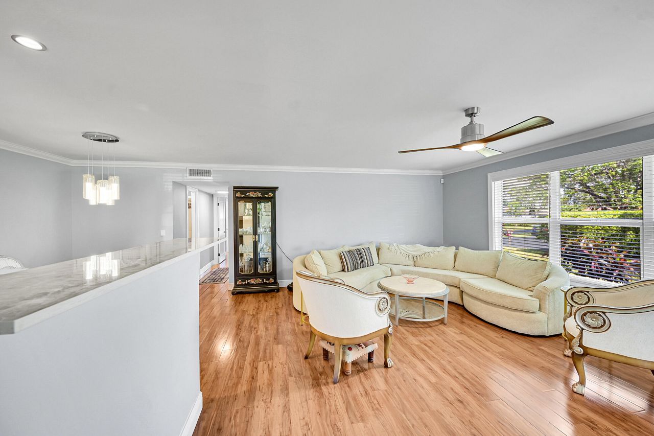 4585 NW 3rd Street, Unit D, Delray Beach, FL 33445 Photo