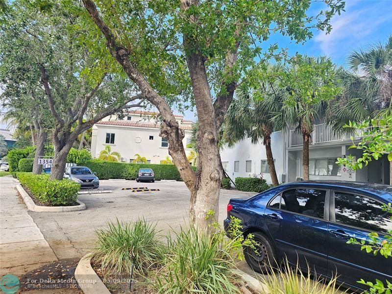 1354 Bayview Dr, Fort Lauderdale, FL 33304 Photo