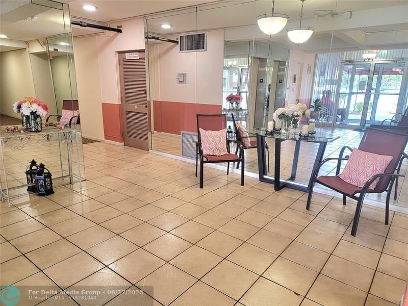 8120 SW 24th St, Unit 212, North Lauderdale, FL 33068 Photo