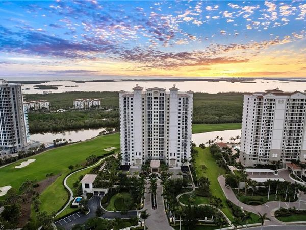 4800 Pelican Colony BLVD, Unit 303, BONITA SPRINGS, FL 34134