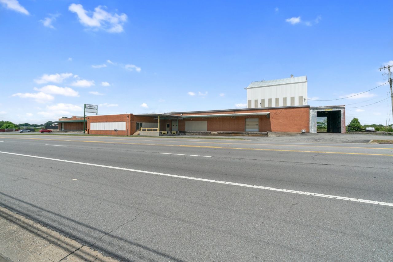 4000 Memorial Blvd, Springfield, TN 37172 Main Photo