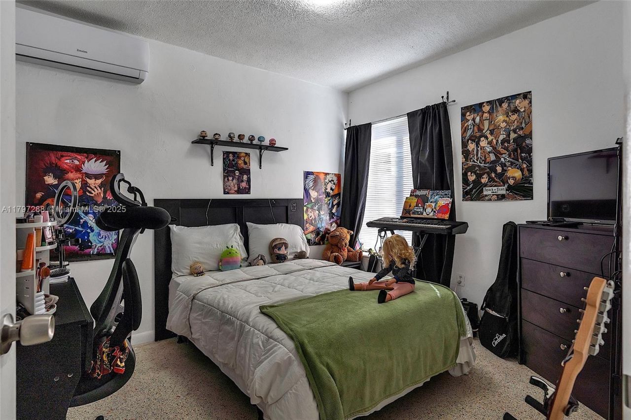 1361 SW 4th St, Miami, FL 33135 Photo