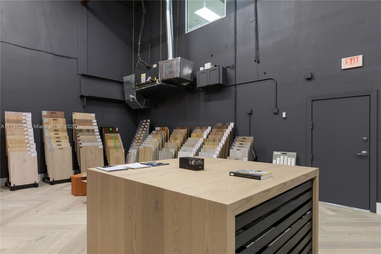 1200 S Rogers Cir, Unit 9, Boca Raton, FL 33487 Photo