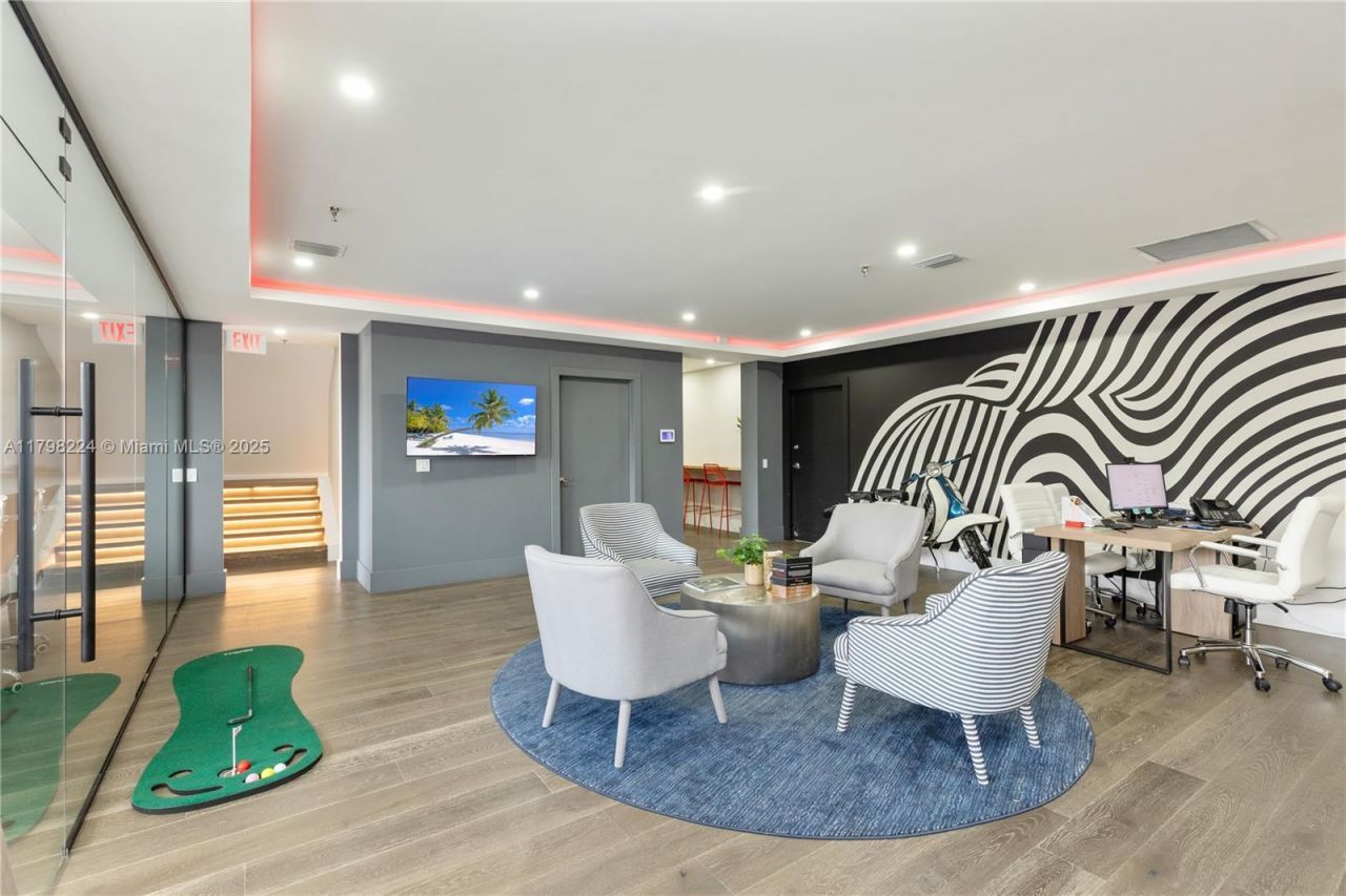 1200 S Rogers Cir, Unit 9, Boca Raton, FL 33487 Photo