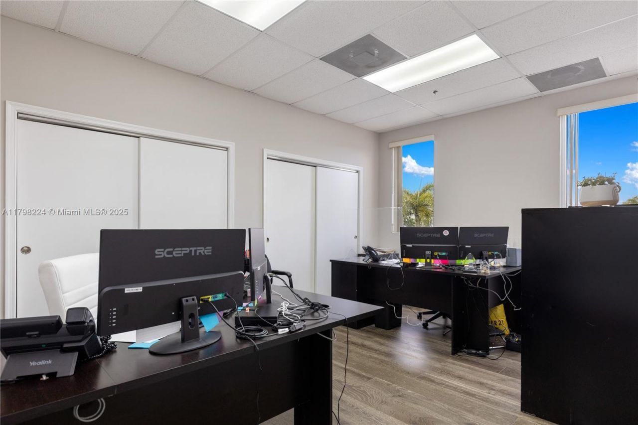 1200 S Rogers Cir, Unit 9, Boca Raton, FL 33487 Photo