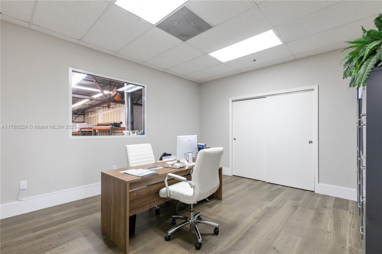 1200 S Rogers Cir, Unit 9, Boca Raton, FL 33487 Photo