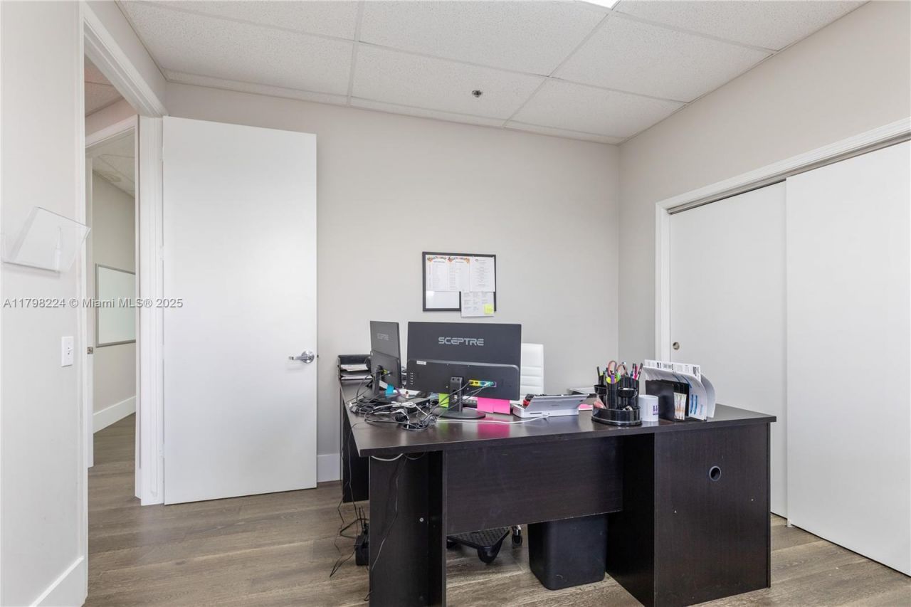 1200 S Rogers Cir, Unit 9, Boca Raton, FL 33487 Photo