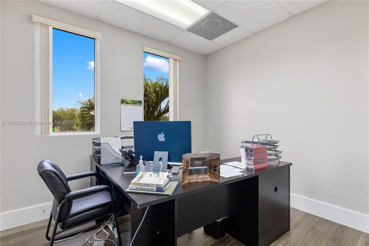 1200 S Rogers Cir, Unit 9, Boca Raton, FL 33487 Photo