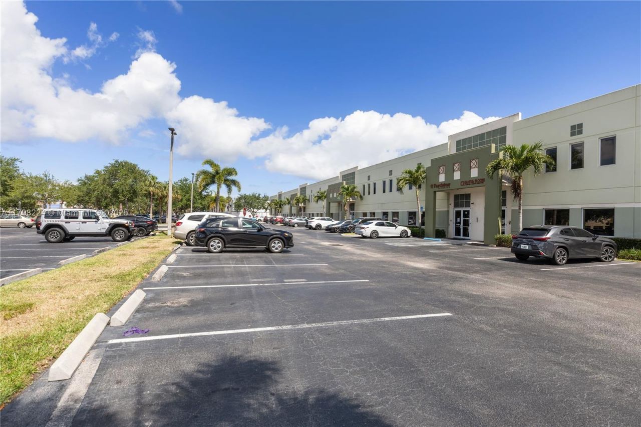 1200 S Rogers Cir, Unit 9, Boca Raton, FL 33487 Photo