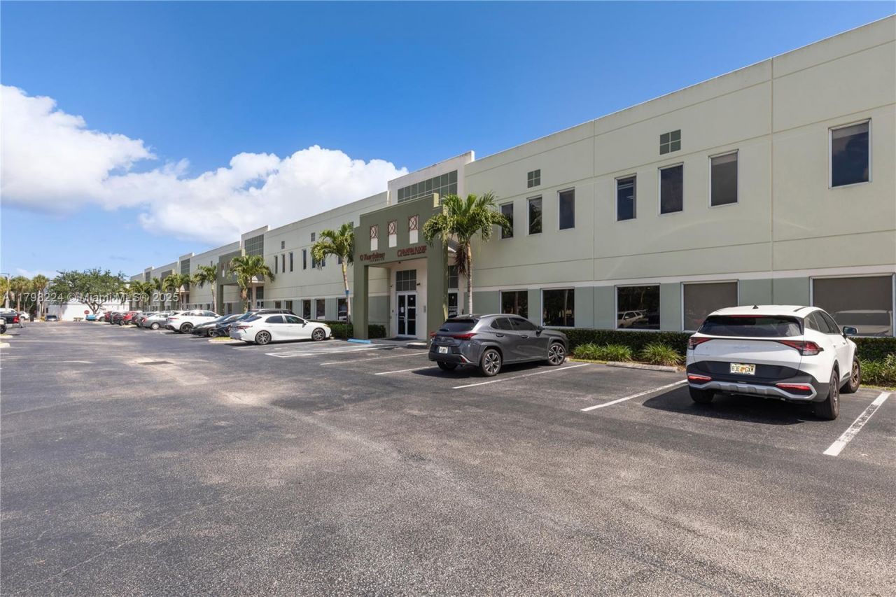 1200 S Rogers Cir, Unit 9, Boca Raton, FL 33487 Photo