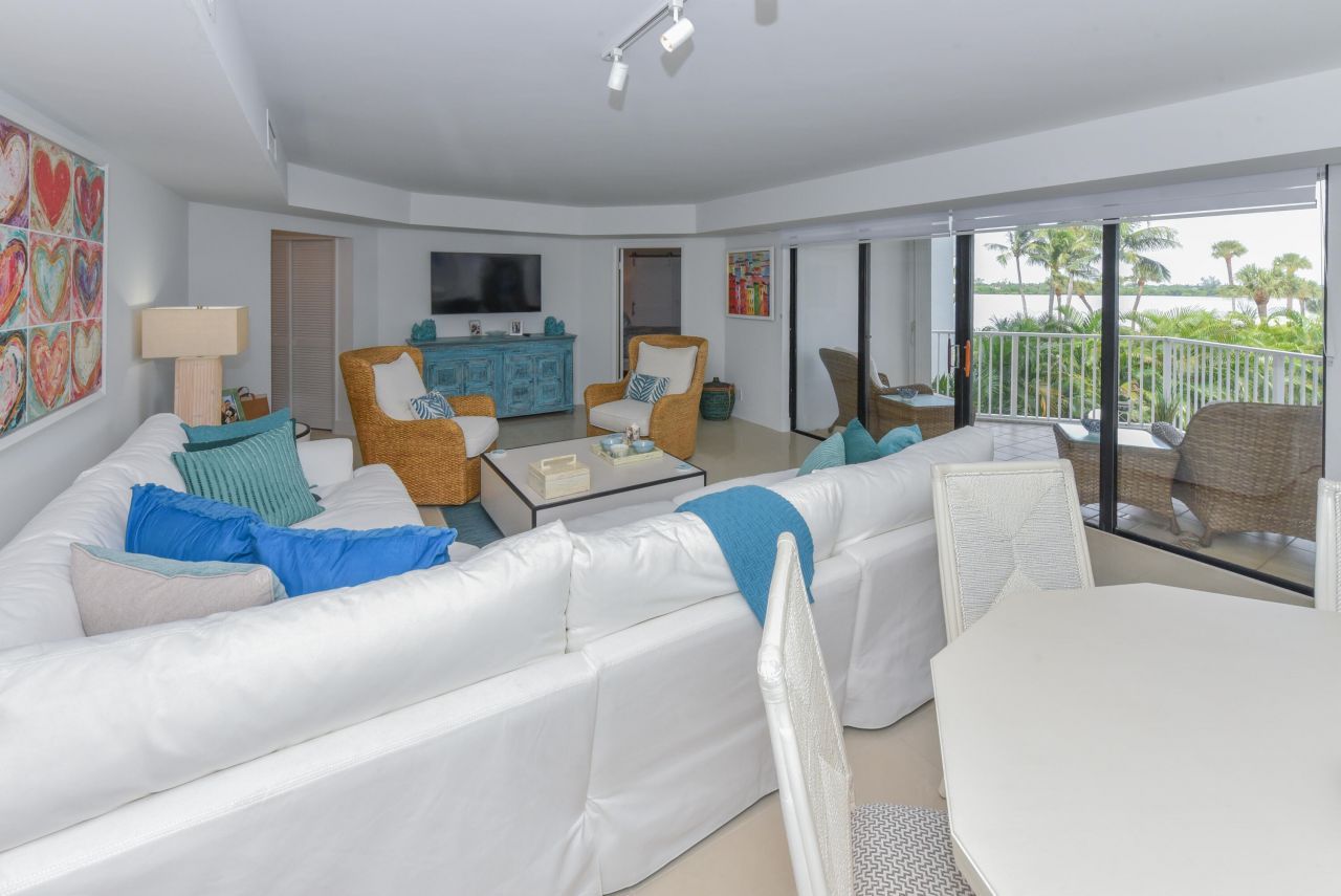 2860 S Ocean Boulevard, Unit 202, Palm Beach, FL 33480 Photo