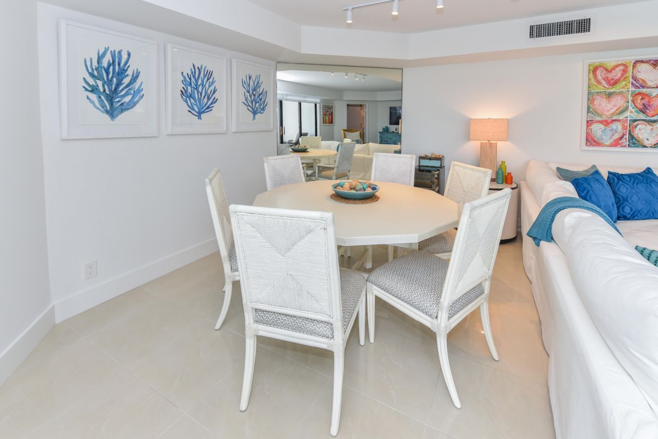 2860 S Ocean Boulevard, Unit 202, Palm Beach, FL 33480 Photo