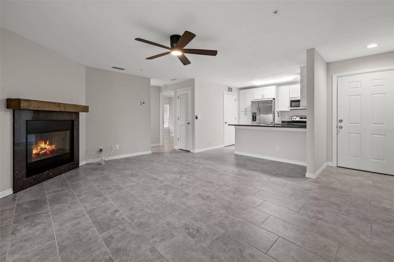 9100 Dr Martin Luther King Jr Street N, Unit 1002, Saint Petersburg, FL 33702 Photo