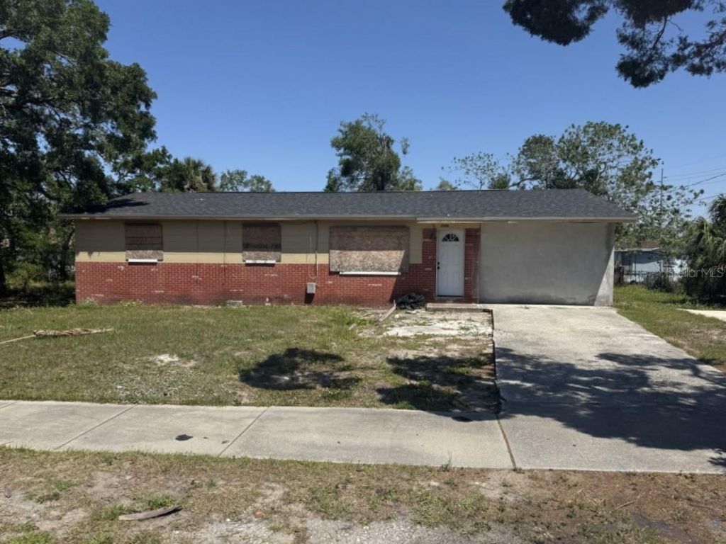 3308 E Frierson Avenue, Tampa, FL 33610 Main Photo