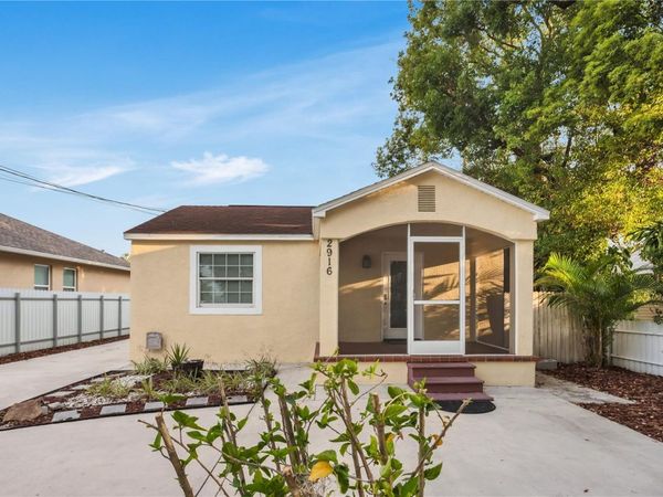 2916 W CREST AVENUE, TAMPA, FL 33614
