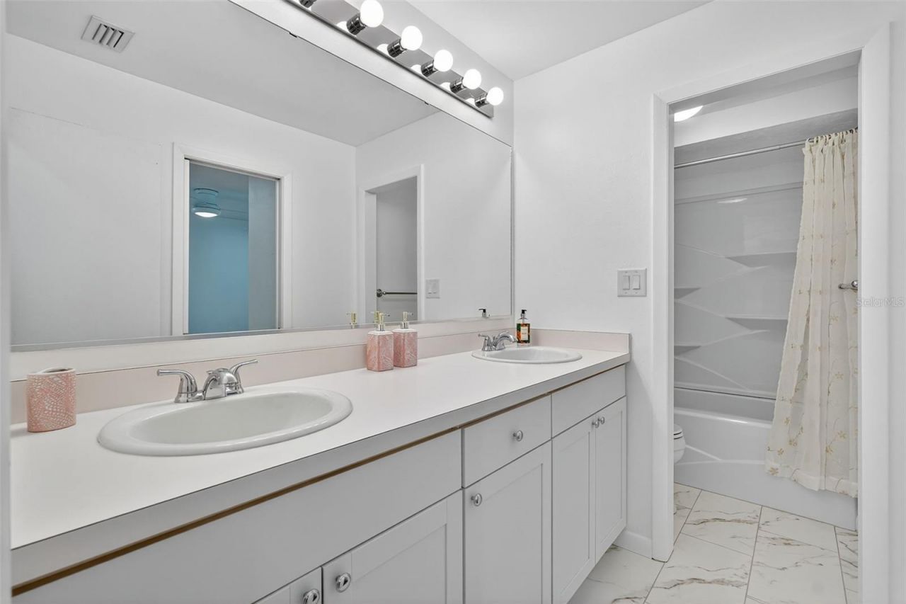 1524 New Jersey Oaks Court, Lakeland, FL 33801 Photo