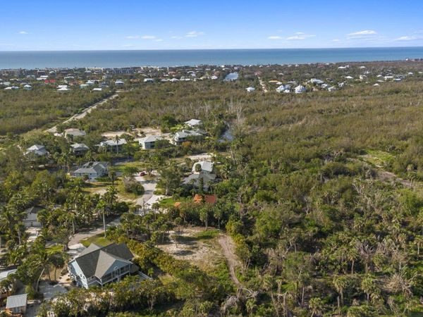 1746 Windward Way, Sanibel, FL 33957