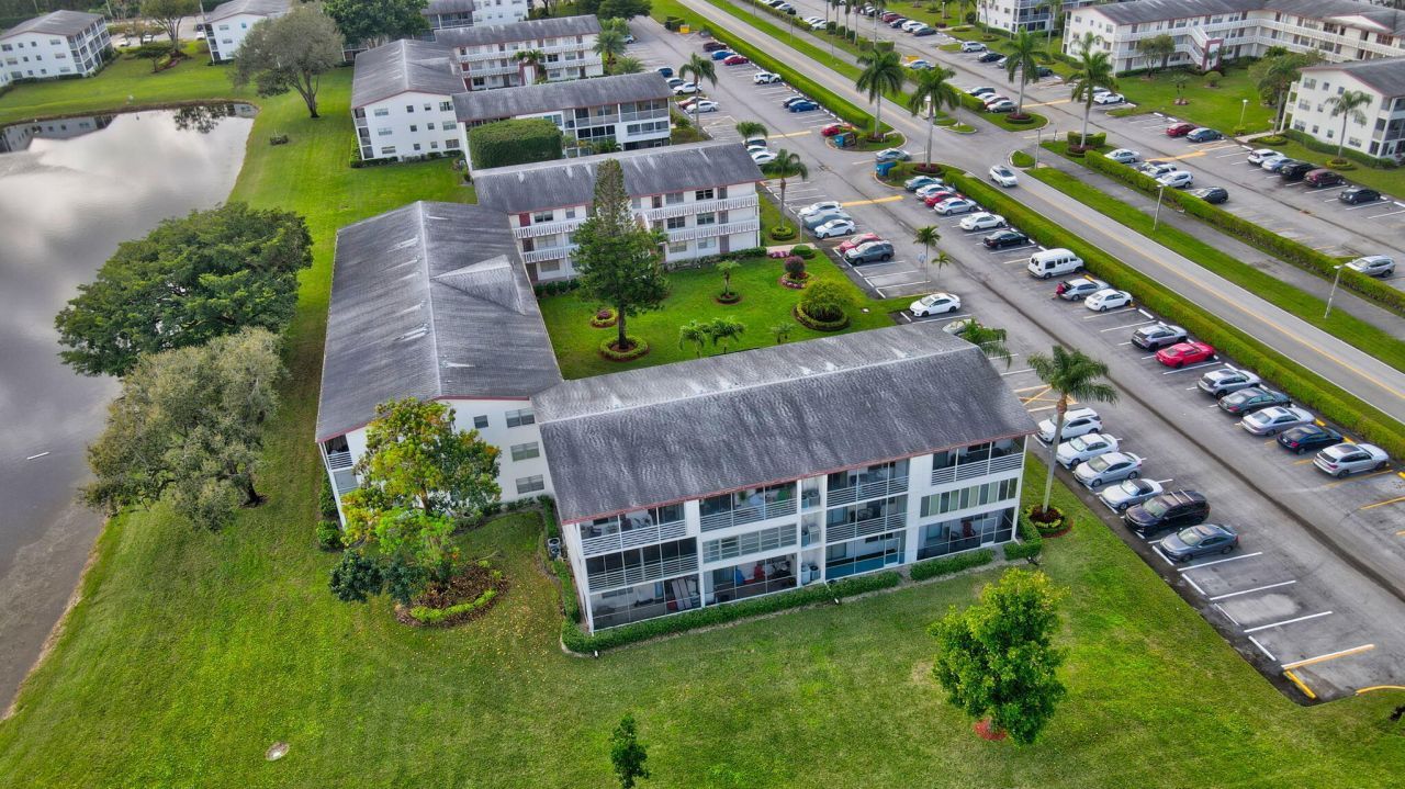 296 Fanshaw H, Boca Raton, FL 33434 Photo