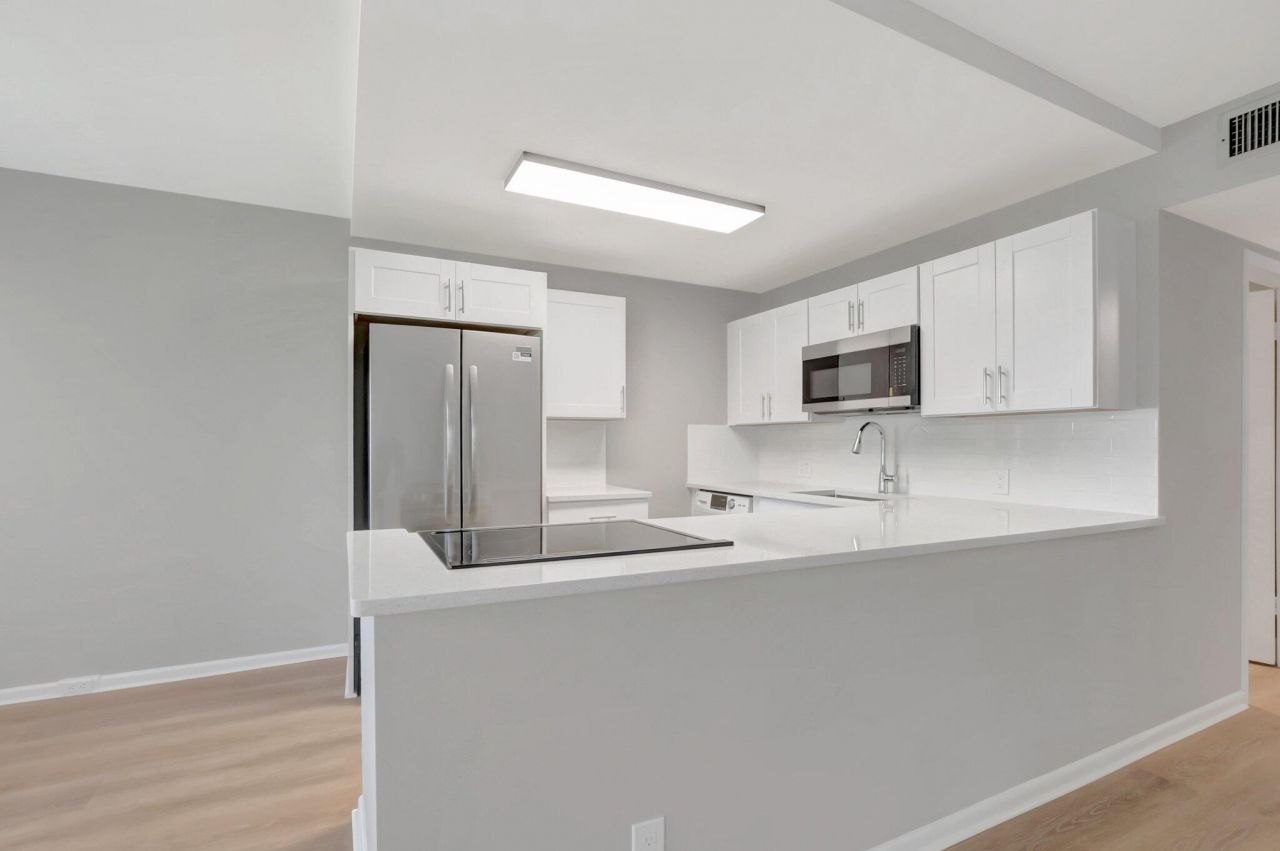 296 Fanshaw H, Boca Raton, FL 33434 Photo