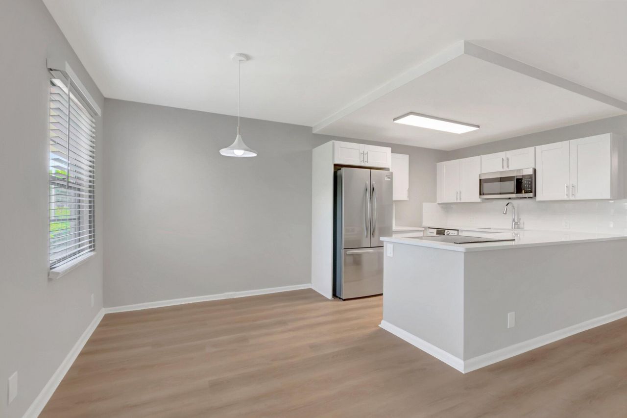 296 Fanshaw H, Boca Raton, FL 33434 Photo