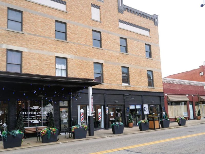 75 S Main Street, Utica, OH 43080 Photo 2