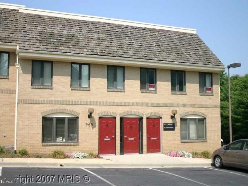 965 Russell Avenue, Unit C, Gaithersburg, MD 20879 Main Photo