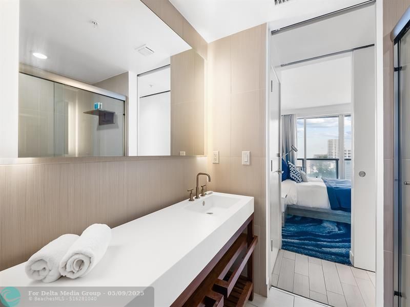 3101 Bayshore Drive, Unit 1008, Fort Lauderdale, FL 33304 Photo