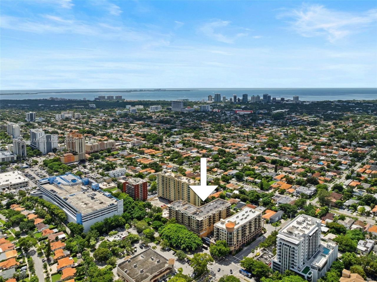 3530 SW 22nd St, Unit 614, Miami, FL 33145 Photo