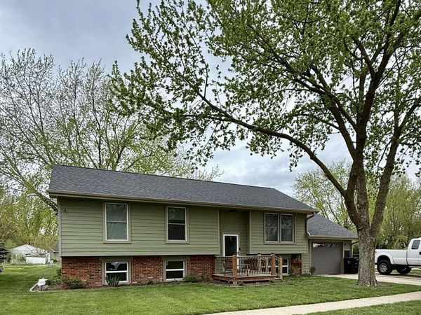 802 4th Street, Onawa, IA 51040