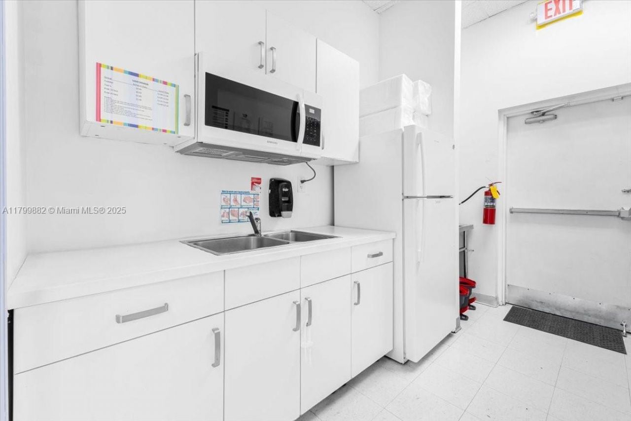 Please Call For Address, Kendall, FL 33185 Photo